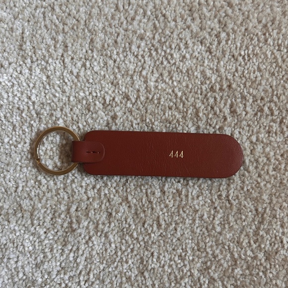 Sezane Keychain - Picture 1 of 5